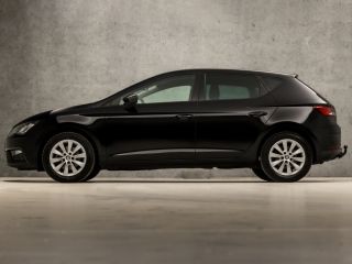 Seat Leon 1.5 TSI Sport 150Pk Automaat (APPLE CARPLAY, NAVIGATIE, CAMERA, CLIMATE, KEYLESS, SPORTSTOELEN, G...
