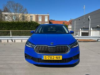 Skoda Fabia 1.0 TSI Ambition | Automatische airco | Apple Carplay | Cruise control | LM  velgen |