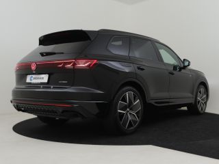 Volkswagen Touareg 3.0 TSI 462PK eHybrid 4MOTION R | NIEUW MODEL | Nachtcamera | Panorama dak | Head up display | Ke...
