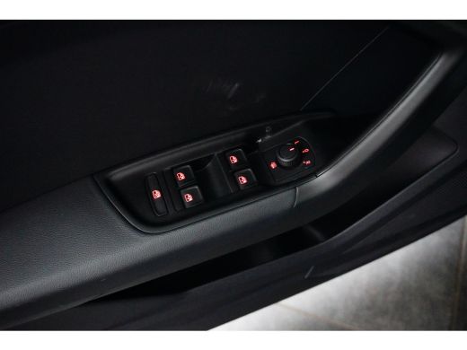 Audi A1 Sportback 30 TFSI 110PK S-Tronic Advanced Edition | NAVIGATIE | CAMERA | STOELVERW. ActivLease financial lease