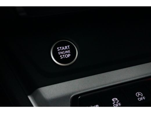 Audi Q3 35 TFSI 150PK S-Tronic Advanced Edition | CAMERA | AUTO A. KLEP | STOELVERW. ActivLease financial lease
