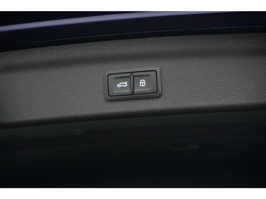 Audi Q3 35 TFSI 150PK S-Tronic Advanced Edition | CAMERA | AUTO A. KLEP | STOELVERW. ActivLease financial lease