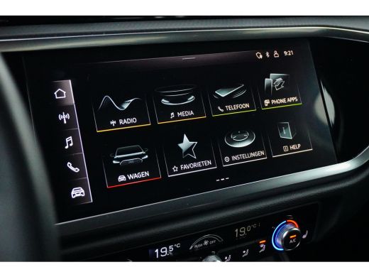 Audi Q3 35 TFSI Advanced edition | Stoelverwarming | Camera achter | ACC | Apple Carplay | ActivLease financial lease