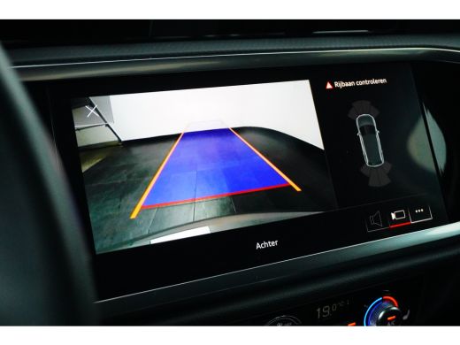 Audi Q3 35 TFSI Advanced edition | Stoelverwarming | Camera achter | ACC | Apple Carplay | ActivLease financial lease