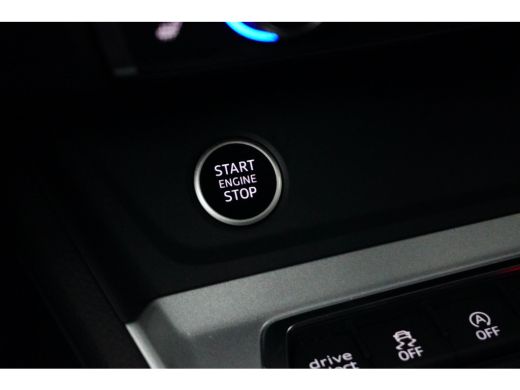 Audi Q3 35 TFSI Advanced edition | Stoelverwarming | Camera achter | ACC | Apple Carplay | ActivLease financial lease