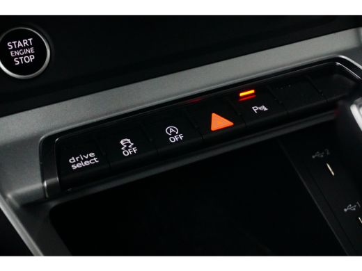 Audi Q3 35 TFSI Advanced edition | Stoelverwarming | Camera achter | ACC | Apple Carplay | ActivLease financial lease