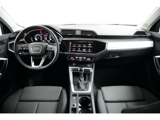 Audi Q3 35 TFSI Advanced edition | Stoelverwarming | Camera achter | ACC | Apple Carplay | ActivLease financial lease