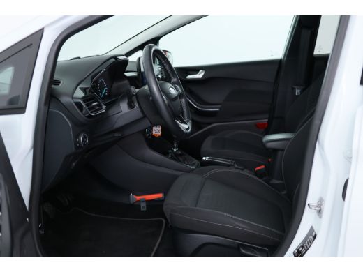 Ford Fiesta 1.0 EcoBoost Titanium | Navigatie | Climate Control | Cruise Control | Led | Parkeersensoren | 1e... ActivLease financial lease