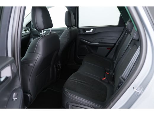 Ford Kuga 2.5 PHEV Active X | Snel leverbaar! | Wegklapbare Trekhaak | Panoramadak | Adaptive Cruise | Elek... ActivLease financial lease