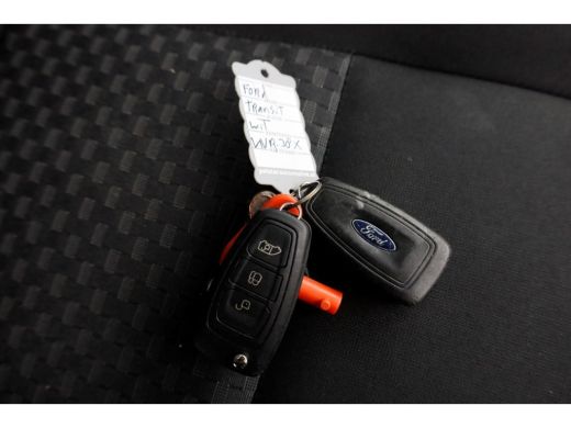 Ford Transit 350 2.0 TDCI 130pk Bakwagen met laadklep 1.211kg laadvermogen 03-2022 ActivLease financial lease