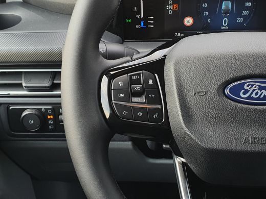 Ford Transit Custom 320 2.0 136 pk Automaat L2H1 Limited AUTOMATIC ActivLease financial lease