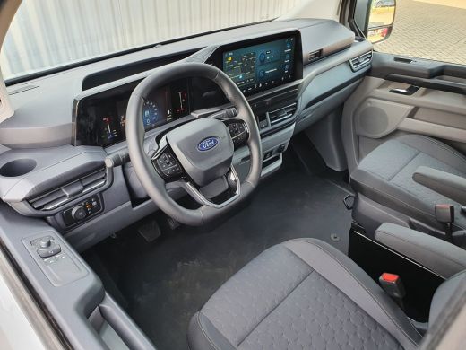 Ford Transit Custom 320 2.0 136 pk Automaat L2H1 Limited AUTOMATIC ActivLease financial lease