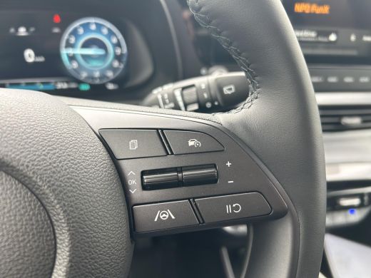 Hyundai i20 1.0 T-GDI Premium | Stoelverwarming | Stuurwielverwarming | Achteruitrijcamera | Climate Control ... ActivLease financial lease