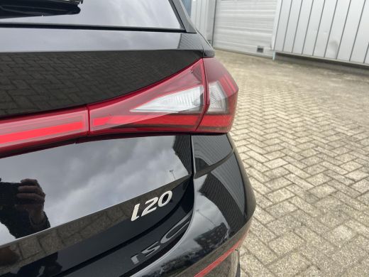 Hyundai i20 1.0 T-GDI Premium | Stoelverwarming | Stuurwielverwarming | Achteruitrijcamera | Climate Control ... ActivLease financial lease