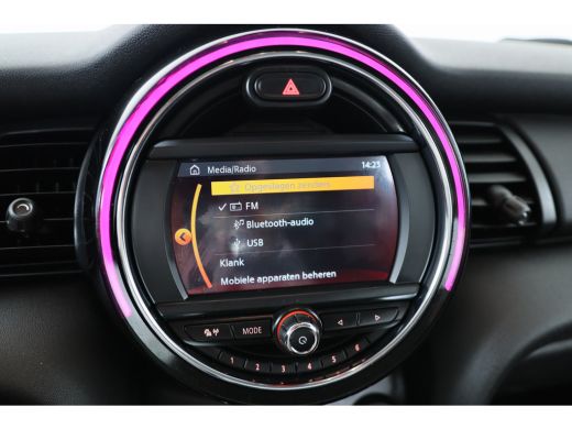 Mini Mini 1.5 One Business Automaat | Navigatie | Cruise Control | Apple Carplay / Android Auto | Lichtmeta... ActivLease financial lease