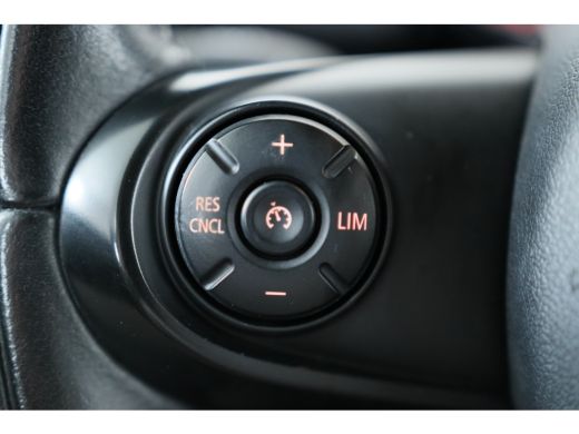 Mini Mini 1.5 One Business Automaat | Navigatie | Cruise Control | Apple Carplay / Android Auto | Lichtmeta... ActivLease financial lease