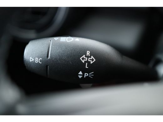 Mini Mini 1.5 One Business Automaat | Navigatie | Cruise Control | Apple Carplay / Android Auto | Lichtmeta... ActivLease financial lease