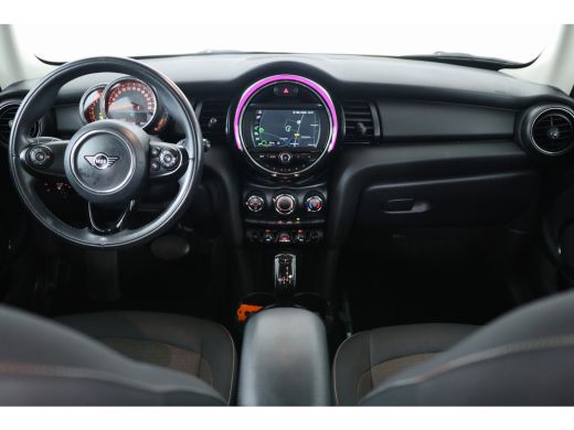 Mini Mini 1.5 One Business Automaat | Navigatie | Cruise Control | Apple Carplay / Android Auto | Lichtmeta... ActivLease financial lease