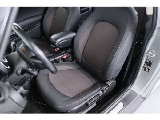 Mini Mini 1.5 One Business Automaat | Navigatie | Cruise Control | Apple Carplay / Android Auto | Lichtmeta... ActivLease financial lease
