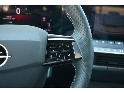 Opel Astra Electric Electric 54 kWh GS | Navigatie Pro | HeadUp-Display | Stuur/Stoelverwarming | Adaptive C... ActivLease financial lease