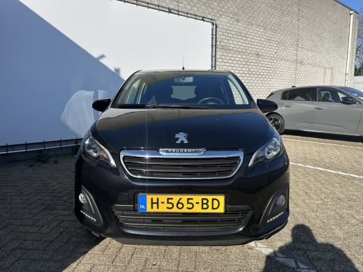 Peugeot 108 1.0 e-VTi Active| Achterbank in delen neerklapbaar | Airco | Audio installatie | Achterbank in de... ActivLease financial lease