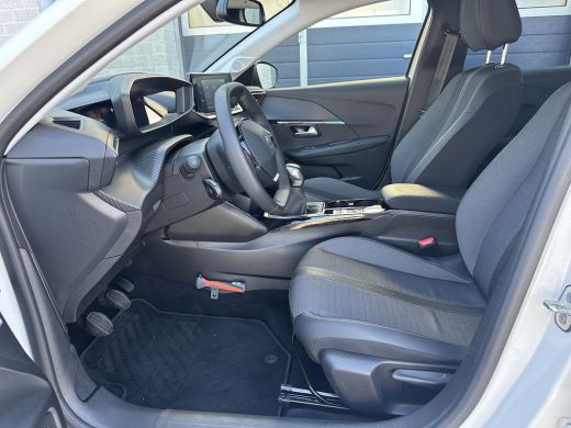 Peugeot 208 1.2 PureTech Allure Pack | Airco | Apple Carplay/Android Auto|telefoonintegratie premium | Lichtm... ActivLease financial lease