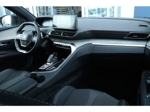 Peugeot 3008 Peugeot 1.2 Turbo GT | Adaptieve Cruise | Stoelverwarming | Keyless | Camera | Carplay | Navi | D... ActivLease financial lease