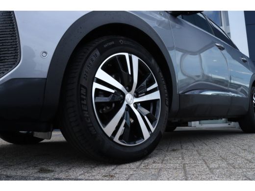 Peugeot 3008 Peugeot 1.2 Turbo GT | Adaptieve Cruise | Stoelverwarming | Keyless | Camera | Carplay | Navi | D... ActivLease financial lease