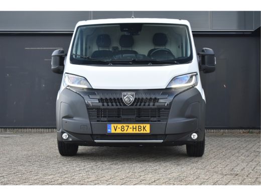 Peugeot Boxer Peugeot 2.2 L2H1 DEMO-DEAL! 120pk 3.0t | Trekhaak | Achteruitrijcamera | Full-LED | Dodehoek-Dete... ActivLease financial lease