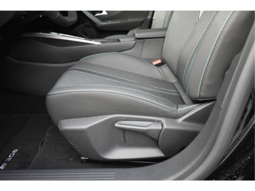 Peugeot e-308 SW SW Style 54 kWh DEMO-DEAL! | Navigatie by App | Climate Control | Warmtepomp | Full-LED | 18"LMV ... ActivLease financial lease