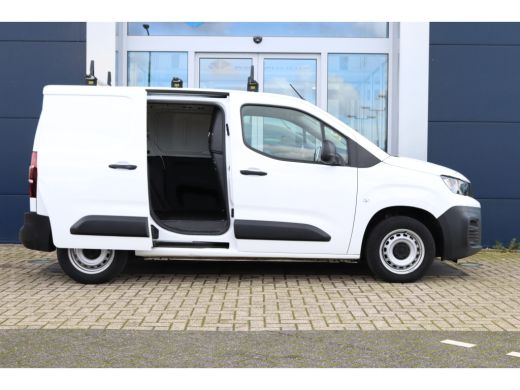 Peugeot Partner 1.5 BlueHDI Premium | Cruise Control | PDC achter | Navigatie | DAB | Airco | Carplay ActivLease financial lease