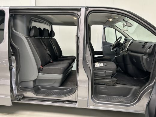 Renault Trafic 2.0 dCi 170pk T29 L2H1 DC Comfort ActivLease financial lease