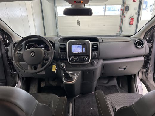 Renault Trafic 2.0 dCi 170pk T29 L2H1 DC Comfort ActivLease financial lease