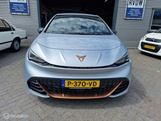 Seat Born Adrenaline One 62 kWh ActivLease financial lease
