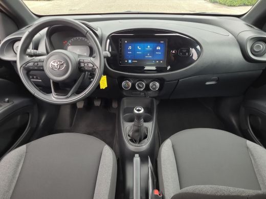 Toyota Aygo X 1.0 VVT-i MT Play | Apple CarPlay | Adaptive Cruise Control | Rijklaarprijs incl. garantie | ActivLease financial lease