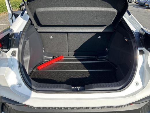 Toyota C-HR 2.0 Hybrid 200 Dynamic ActivLease financial lease