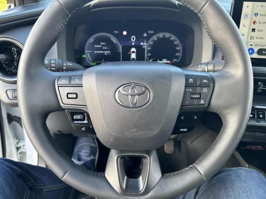 Toyota C-HR 2.0 Hybrid 200 Dynamic ActivLease financial lease