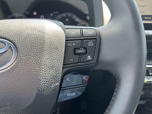 Toyota C-HR 2.0 Hybrid 200 First Edition | All-in prijs | Navigatie | Camera | Airco ActivLease financial lease