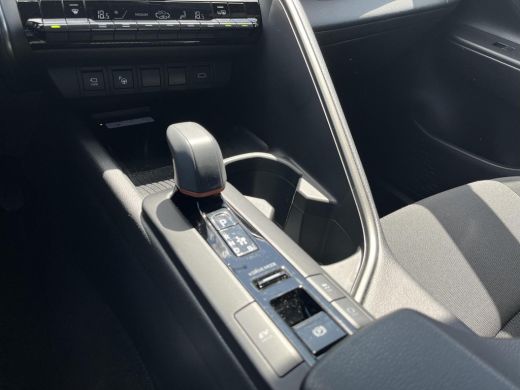 Toyota C-HR 2.0 Hybrid 200 First Edition | All-in prijs | Navigatie | Camera | Airco ActivLease financial lease
