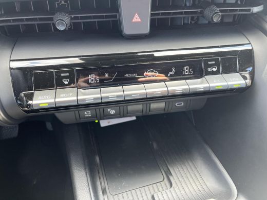 Toyota C-HR 2.0 Hybrid 200 First Edition | All-in prijs | Navigatie | Camera | Airco ActivLease financial lease