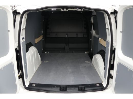 Volkswagen Caddy | 2024 | DSG 122 PK | Style | Navi By App | DAB | Multistuur | BPM vrij voor ondernemers ActivLease financial lease