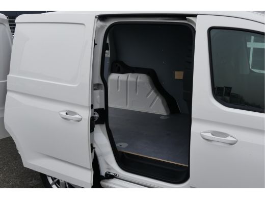 Volkswagen Caddy | 2024 | DSG 122 PK | Style | Navi By App | DAB | Multistuur | BPM vrij voor ondernemers ActivLease financial lease