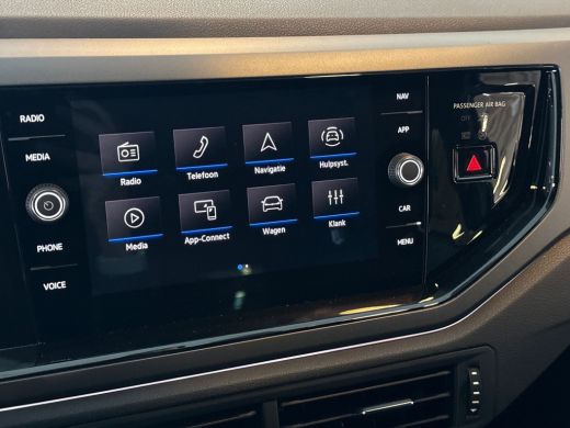 Volkswagen Polo 1.0 95pk TSI R-Line / Grootlichtassistent 'Light Assist' / Achteruitrijcamera / Parkeersensoren v... ActivLease financial lease