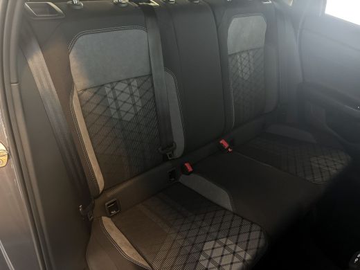 Volkswagen Polo 1.0 95pk TSI R-Line | Voorstoelen verwarmbaar | Velgen 'Bergamo', 17 inch lichtmetaal | Aircondit... ActivLease financial lease