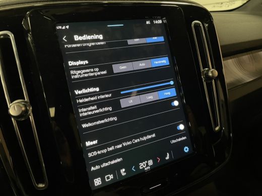Volvo  C40 Recharge Ultimate | 360° Camera | Harman Kardon | All Season banden | Adaptieve Cruise Control | ... ActivLease financial lease