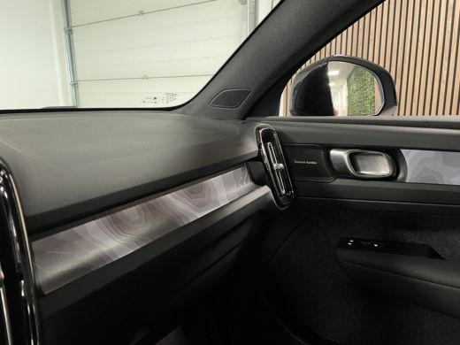 Volvo  C40 Recharge Ultimate | 360° Camera | Harman Kardon | All Season banden | Adaptieve Cruise Control | ... ActivLease financial lease