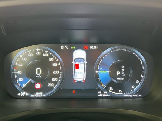 Volvo  V60 Volvo T6 Recharge AWD Inscription | Achterbank verwarmd | Achteruitrijcamera | Apple Carplay/Andr... ActivLease financial lease