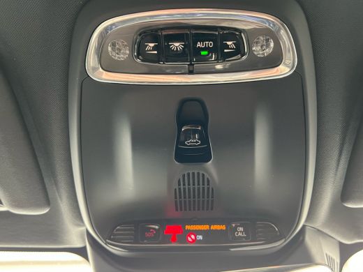 Volvo  V60 Volvo T6 Recharge AWD Inscription | Achterbank verwarmd | Achteruitrijcamera | Apple Carplay/Andr... ActivLease financial lease