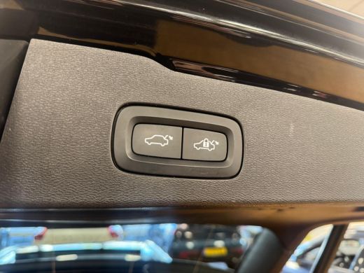 Volvo  V60 Volvo T6 Recharge AWD Inscription | Achterbank verwarmd | Achteruitrijcamera | Apple Carplay/Andr... ActivLease financial lease