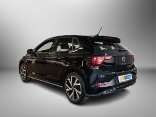 Volkswagen Polo 1.0 95pk TSI R-Line / Parkeersensoren voor & achter / Stoelverwarming / Achteruitrijcamera
